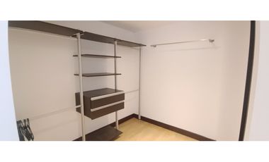 Arriendo Apto Conjunto Cerrado con Ascensor Cota $ 2.200.000