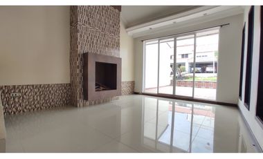 ALQUILO CASA EN LA ELVIRA COD 7818524
