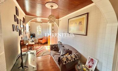 Camilo Henriquez, Quilpué. Casa con hermoso Jardín.