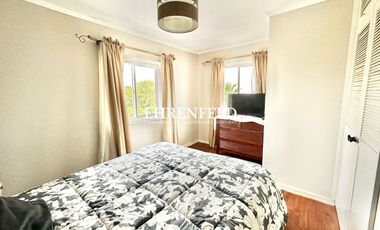 Camilo Henriquez, Quilpué. Casa con hermoso Jardín.