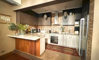 Camilo Henriquez, Quilpué. Casa con hermoso Jardín.