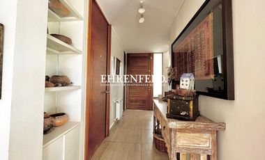 Pinares de Montemar. Casa mediterránea, en Condominio.