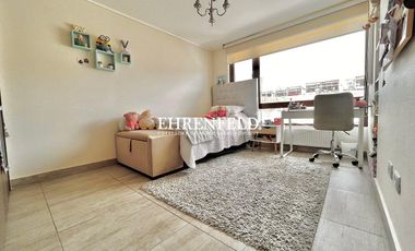 Pinares de Montemar. Casa mediterránea, en Condominio.