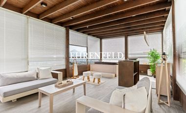 La Calandrina, Las Condes. Casa exclusiva, de 5 niveles