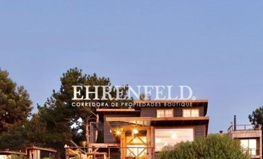 Pichilemu. Región de O'Higgins. Condominio Punta de Lobos.