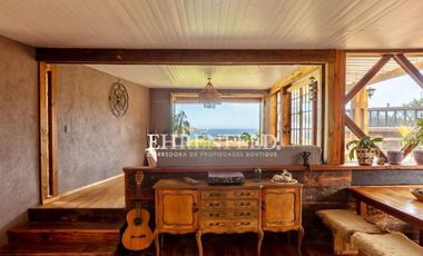 Pichilemu. Región de O'Higgins. Condominio Punta de Lobos.