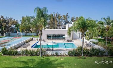 TERRENO EN VENTA EN ARBOLADA SANTA ANITA