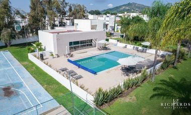 TERRENO EN VENTA EN ARBOLADA SANTA ANITA