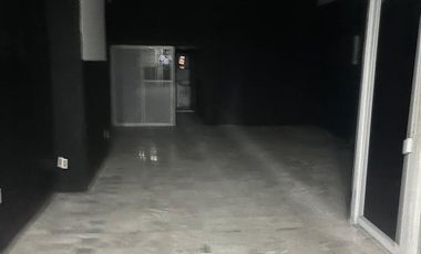 Local Comercial en renta 85 M2 sobre Insurgentes
