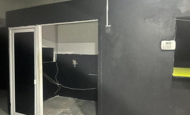 Local Comercial en renta 85 M2 sobre Insurgentes