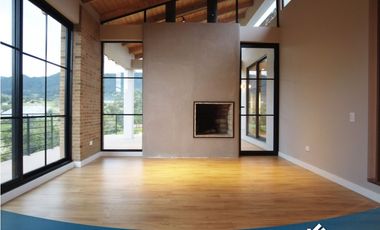 En Venta Hermosa Casa Campestre Nueva en Tabio