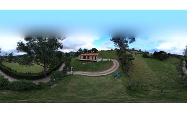 En Venta Hermosa Casa Campestre Nueva en Tabio