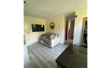 Vende Apartamento remodelado Primer piso- San Javier