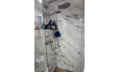 Vende Apartamento remodelado Primer piso- San Javier
