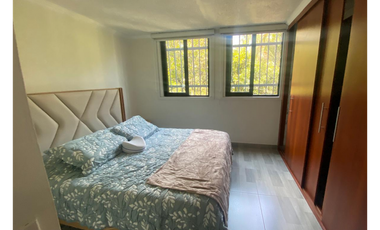 Vende Apartamento remodelado Primer piso- San Javier