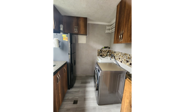 Vende Apartamento remodelado Primer piso- San Javier