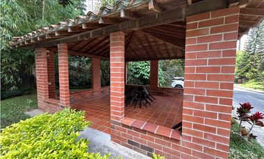 VENTA DE CASA SABANETA ANTIOQUIA.