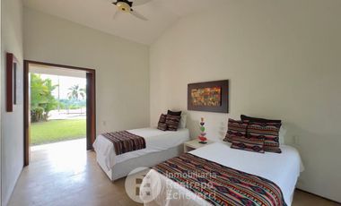 Casa en conjunto en arriendo amoblada, Sector San Bernardo del viento.