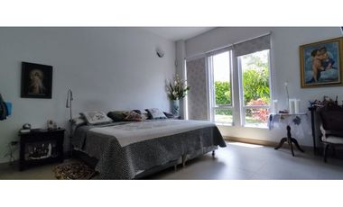 VENTA HERMOSISIMA CASA DENTRO DEL MEJOR CONDOMINIO DE CHINAUTA C/MARCA