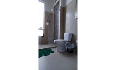 VENTA HERMOSISIMA CASA DENTRO DEL MEJOR CONDOMINIO DE CHINAUTA C/MARCA