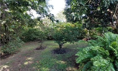 VENTA LINDA CASA DE UN PISO EN EL MEJOR CONDOMINIO DE CHINAUTA C/MARCA