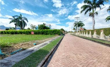 VENTA ESPECTACULAR LOTE EN EL MEJOR CONDOMINIO DE CHINAUTA C/MARCA