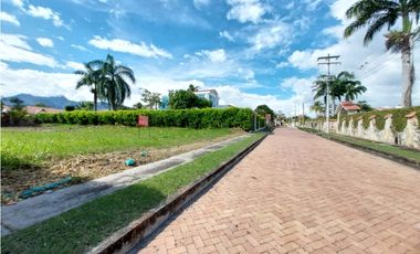 VENTA ESPECTACULAR LOTE EN EL MEJOR CONDOMINIO DE CHINAUTA C/MARCA