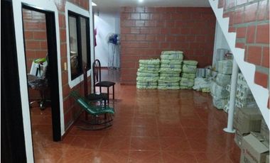 CASA EN VENTA EN VILLA GORGONA CANDELARIA BARRIO CENTRO