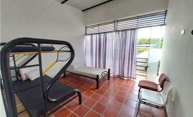 VENTA EXCELENTE CASA TURSTICA EN RICAURTE CUNDINAMARCA