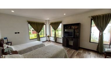 VENTA ESPECTACULAR CASA UBICADA EN FUSAGASUGA CUNDINAMARCA