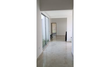 VENTA LINDA CASA EN EL MEJOR CONDOMINIO DE CHINAUTA CUNDINAMARCA