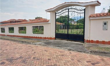 VENTA EXCELENTE LOTE EN CHINAUTA C/MARCA CON UNA ESPECTACULAR VISTA