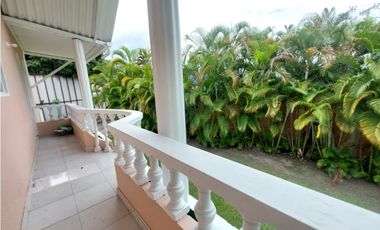 VENTA LINDISIMA CASA CAMPESTRE EN CHINAUTA CUNDINAMARCA