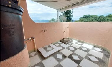 VENTA LINDISIMA CASA CAMPESTRE EN CHINAUTA CUNDINAMARCA