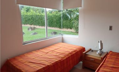 VENTA HERMOSA CASA CON UNA ESPECTACULAR VISTA EN CHINAUTA C/MARCA