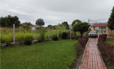 VENTA HERMOSA CASA CON UNA ESPECTACULAR VISTA EN CHINAUTA C/MARCA
