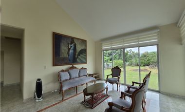 VENTA LINDA CASA CAMPESTRE EN CONDOMINIO EXCLUSIVO CHINAUTA C/MARCA
