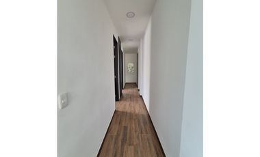 VENTA ESPECTACULAR CASA CAMPESTRE MODERNA EN CHINAUTA CUNDINAMARCA