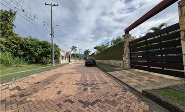 Venta Linda Casa Campestre Con Piscina Privada en Chinauta C/marca