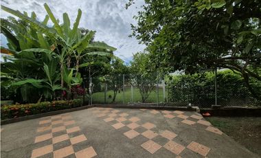 Venta Linda Casa Campestre Con Piscina Privada en Chinauta C/marca