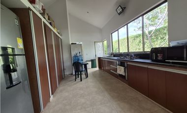 Venta Linda Casa Campestre Con Piscina Privada en Chinauta C/marca