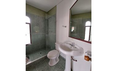 VENTA LINDISIMA CASA CAMPESTRE EN EL MEJOR CONDOMINIO DE CHINAUTA