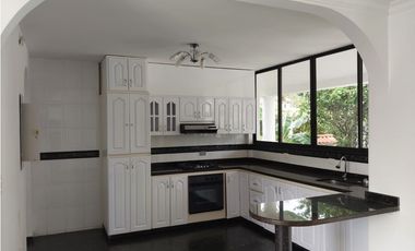 VENTA LINDISIMA CASA CAMPESTRE EN EL MEJOR CONDOMINIO DE CHINAUTA