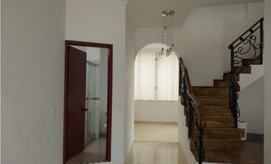 VENTA LINDISIMA CASA CAMPESTRE EN EL MEJOR CONDOMINIO DE CHINAUTA