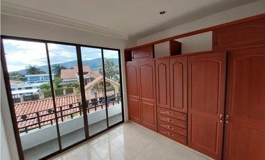 VENTA LINDISIMA CASA CAMPESTRE EN EL MEJOR CONDOMINIO DE CHINAUTA