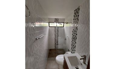 VENTA LINDISIMA CASA CAMPESTRE EN EL MEJOR CONDOMINIO DE CHINAUTA