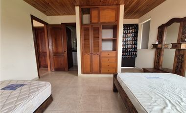 Vendo o Permuto casa campestre en el mejor condominio Chinauta