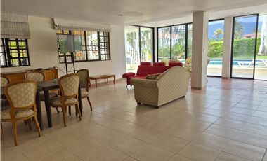 Vendo o Permuto casa campestre en el mejor condominio Chinauta