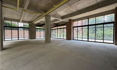 LOCAL PARA ARRIENDO EN EL POBLADO SECTO LAS LOMAS CERCA A PROVENZA