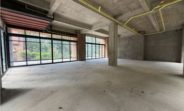 LOCAL PARA ARRIENDO EN EL POBLADO SECTO LAS LOMAS CERCA A PROVENZA